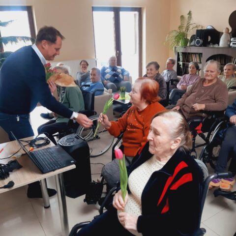 Dzień Kobiet w Domu Seniora Anders