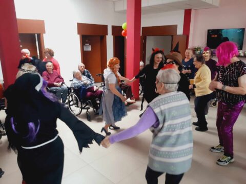 428008922_875907681211053_8949216747936985114_n