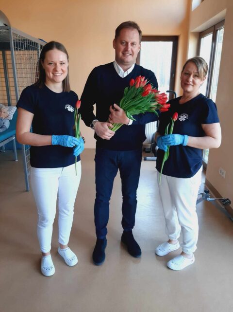 430055858_892113642923790_5316244517780165502_n