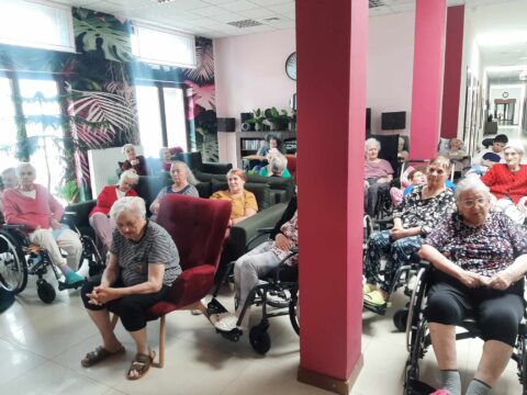 449749970_975144851287335_7313396723381216743_n