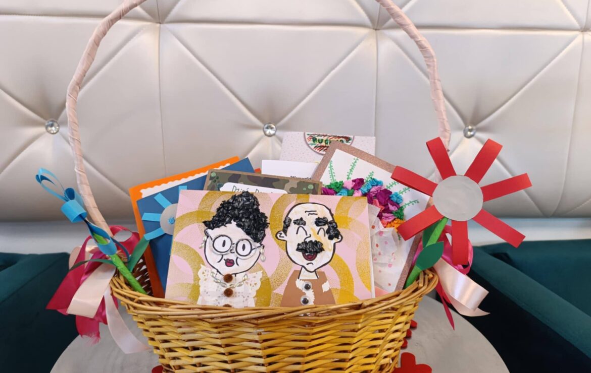 Dzień babci i dziadka. Kartki od Przedszkolaków